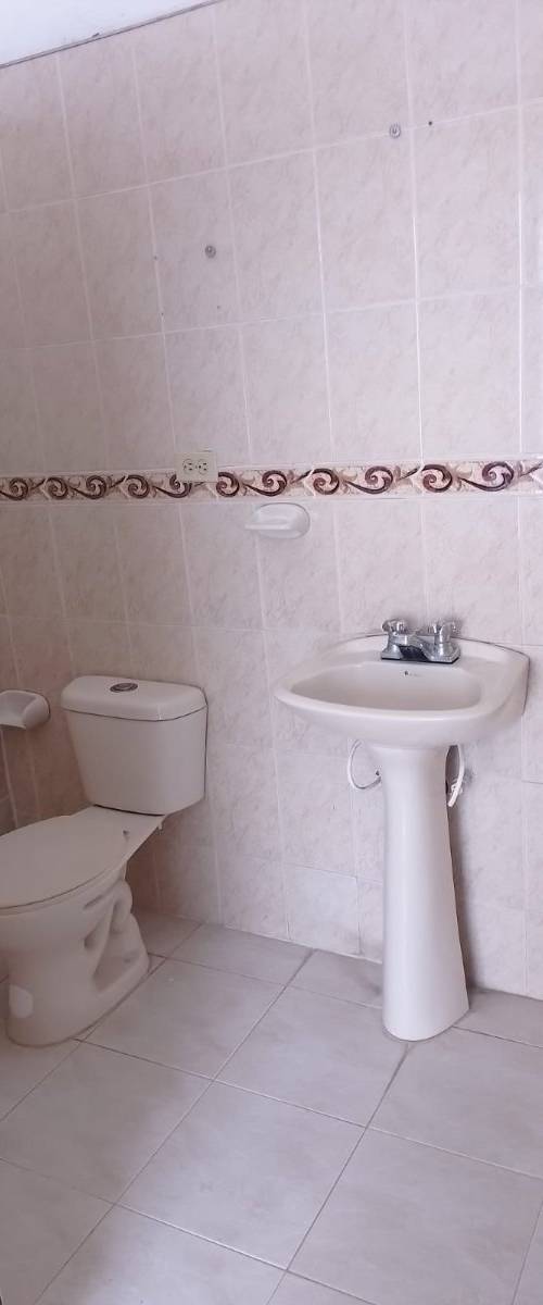 Casa en venta en Garzón